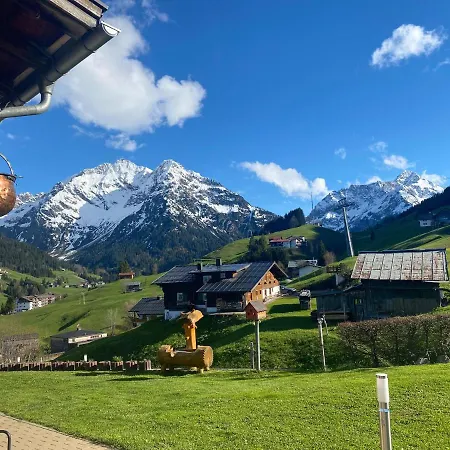 Bi-Dr-Gondamaika Holiday home