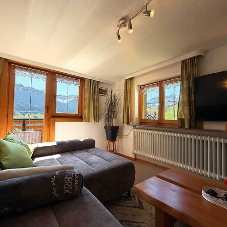 Bi-dr-gondamaika Ferienhaus *
